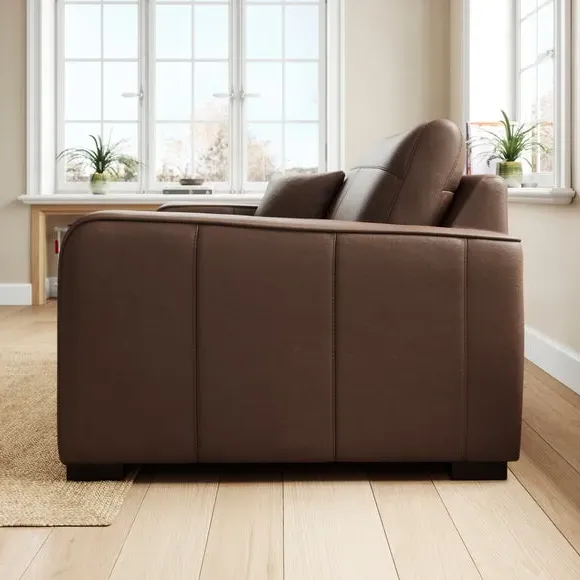 Snuggle Chair with Piped Edge - Mocha, Leather