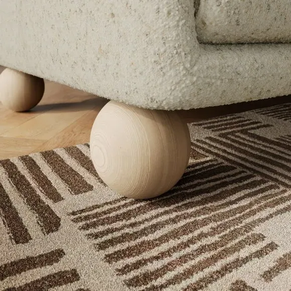 Snuggle Chair with Wooden Legs - Ivory, Boucle