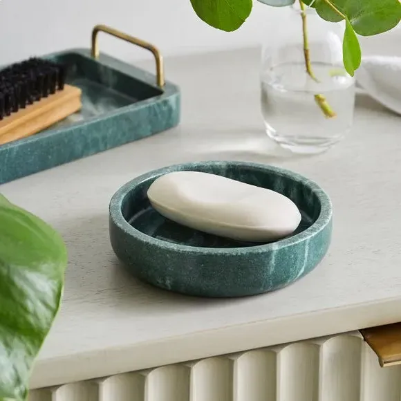 Soap Dish with Ridged Base - Green, Resin image