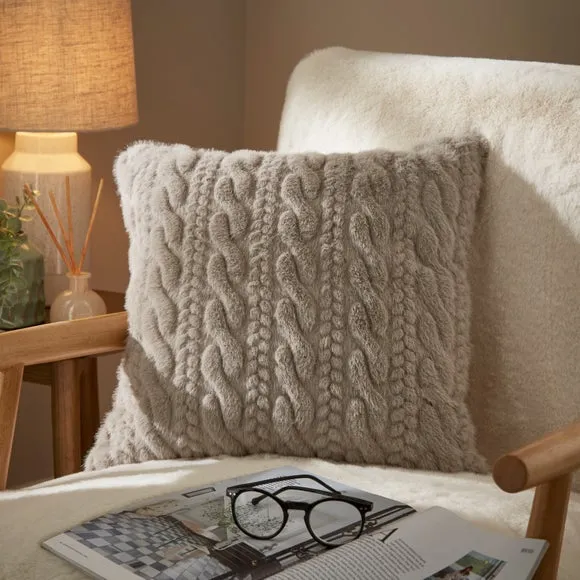 Square Cushion Cable Knit Pattern - Grey, Faux Fur