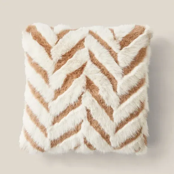 Square Cushion Chevron Pattern - Natural, Faux Fur