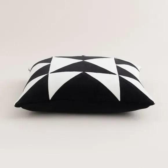 Square Cushion Triangle Patchwork - Cotton Velvet