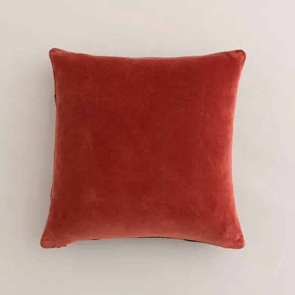 Square Cushion Triangle Patchwork - Red, Velvet