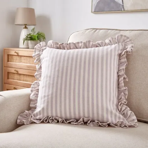Square Cushion with Frill Edge - Lilac image
