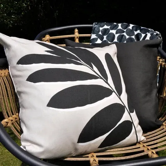Square Outdoor Cushion Leaf Print - Natural, Cotton