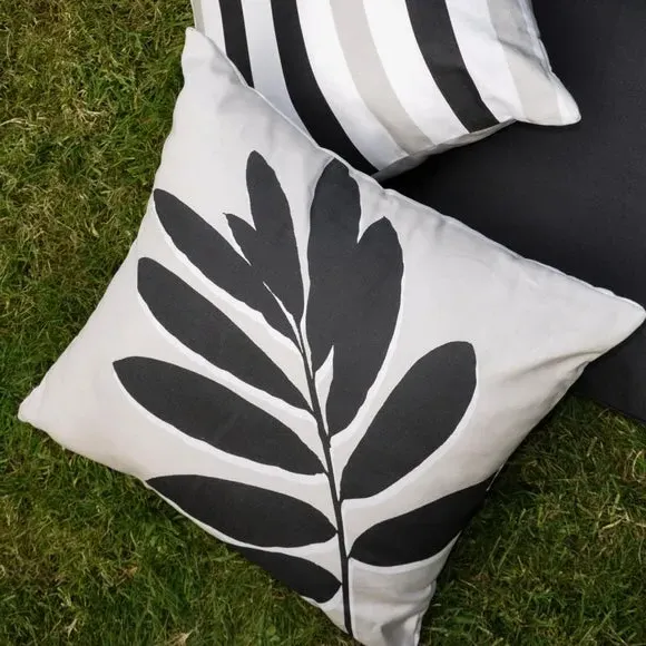 Square Outdoor Cushion Leaf Print - Natural, Cotton