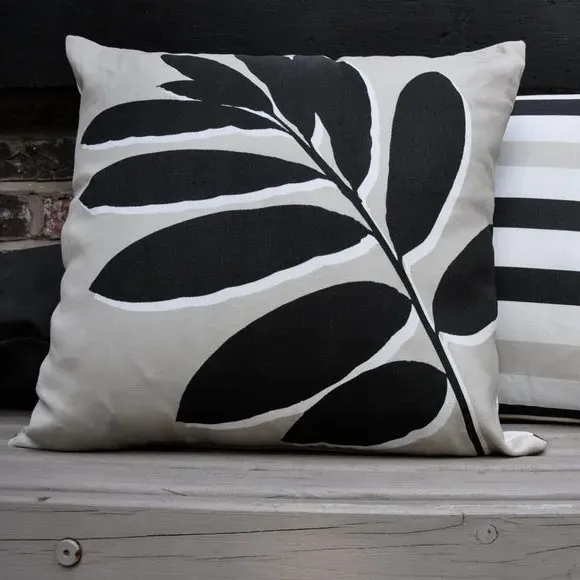 Square Outdoor Cushion Leaf Print - Natural, Cotton