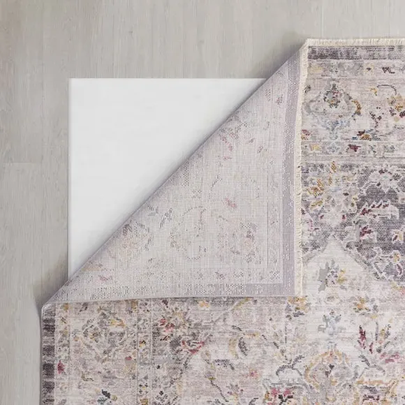 Square Traditional Rug - Silver, Polyester