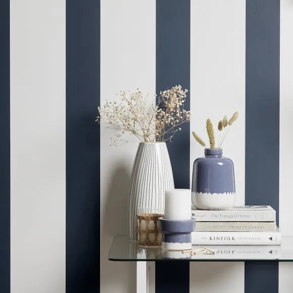 Striped Wallpaper with Smooth Finish - Navy