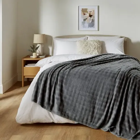 Supersize Bubble Fleece Throw - Graphite, Polyester