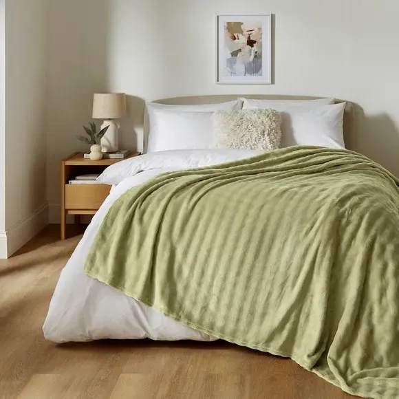 Supersize Bubble Fleece Throw - Pistachio, Polyester