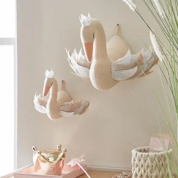 Swan Wall Head Decor - Cream image