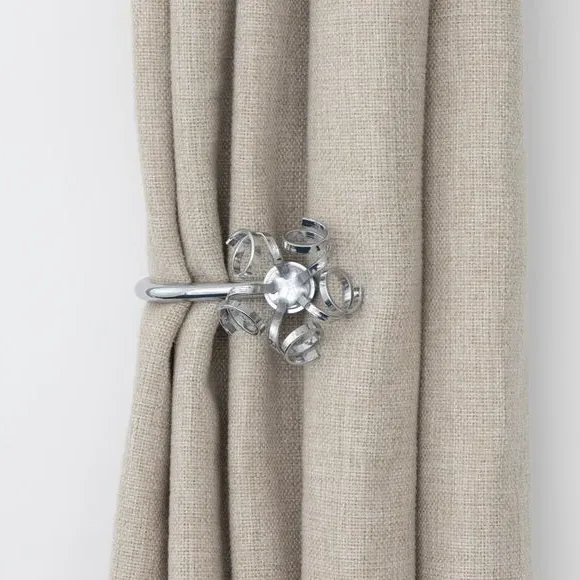 Swirl Curtain Holdbacks - Chrome