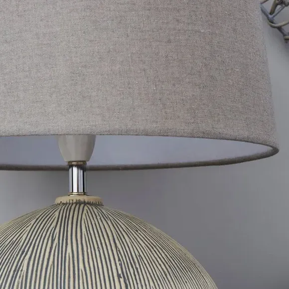 Table Lamp with Scratched Effect - Grey, Resin