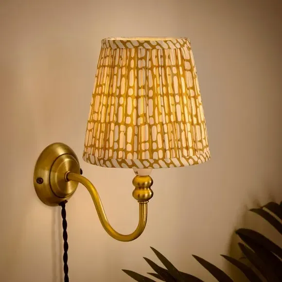Tapered Lamp Shade with Pinch Pleats - Gold