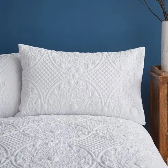 Textured Duvet Cover Set with Pillowcase - White