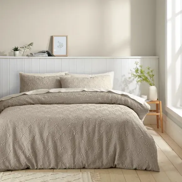 Textured Floral Duvet Cover Set - Natural, Microfibre image