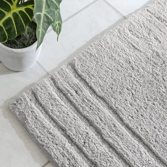 Textured Stripe Bath Runner - Silver, Cotton