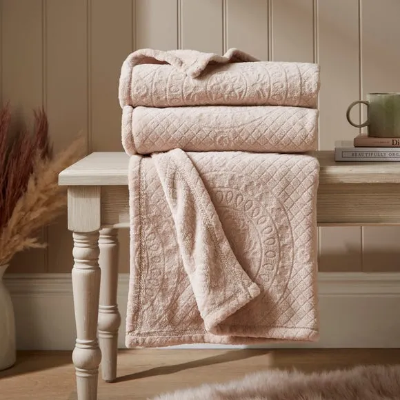 Throw Blanket with Mandala Pattern - Mushroom, Fleece