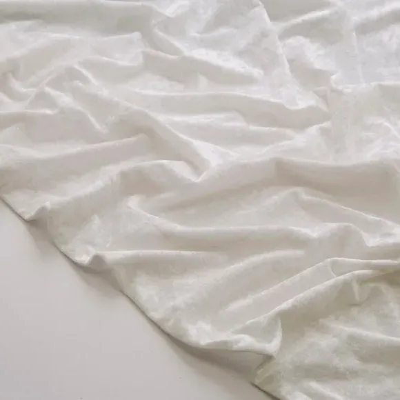 Throw Blanket with Microfibre Reverse - White