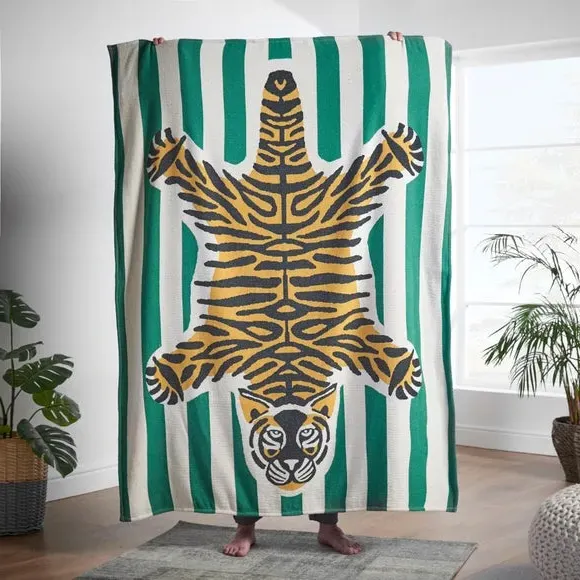Tiger Jacquard Throw Blanket - Green, Woven