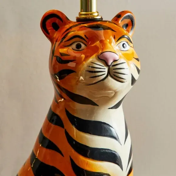 Tiger Table Lamp - Black, Ceramic