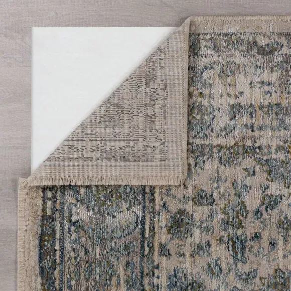 Traditional Floral Rug - Multicoloured