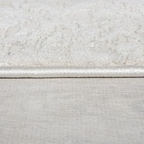 Traditional Medallion Rug - Ivory, Polyester