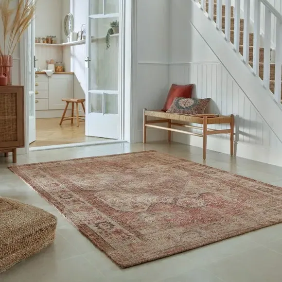 Traditional Rug Hand Woven - Red, Jute