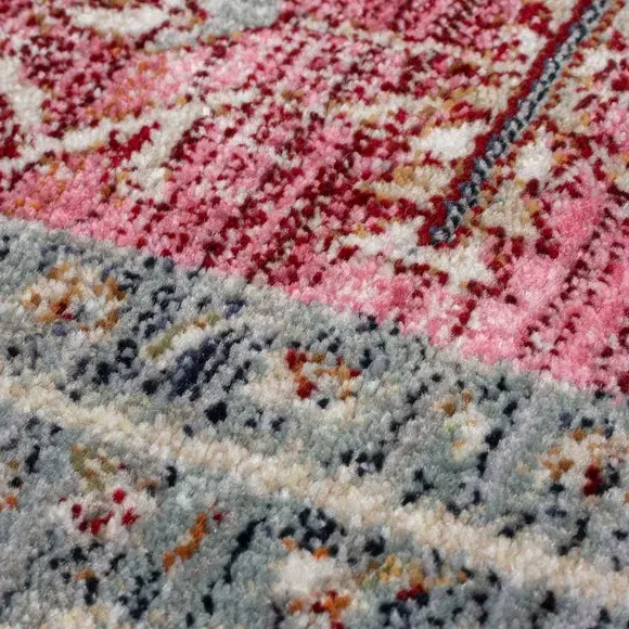 Traditional Rug with Border - Multicoloured