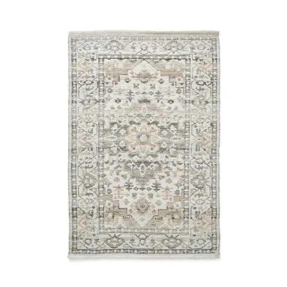 Traditional Rug with Floral Design - Grey, Polyester