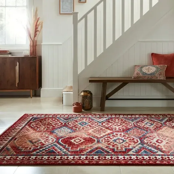 Traditional Rug with Geometric Pattern - Red