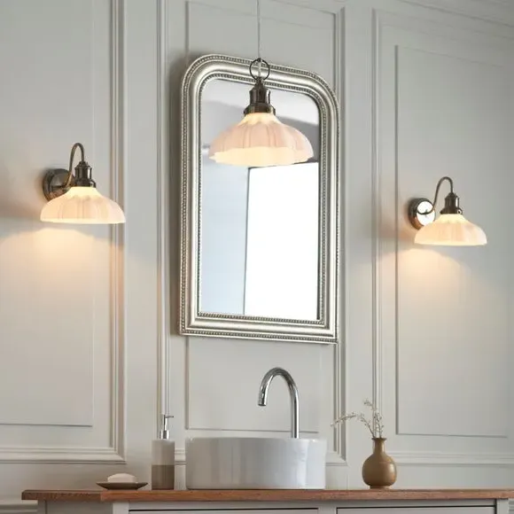 Traditional Wall Light - Bronze, Glass