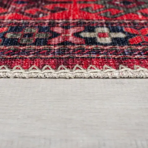Traditional Washable Rug - Red