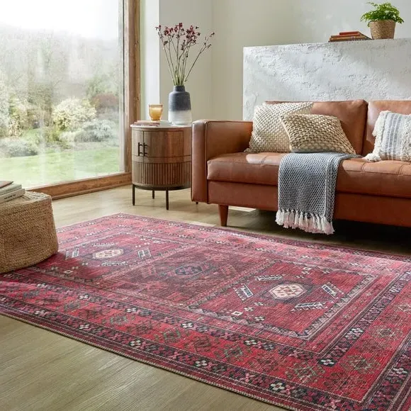 Traditional Washable Rug - Red