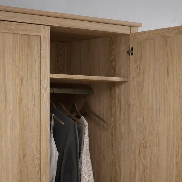 Triple Wardrobe with Drawers - Oak