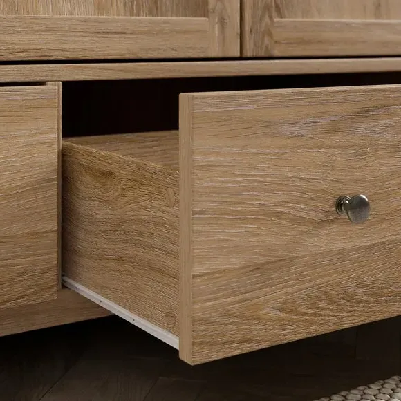 Triple Wardrobe with Drawers - Oak