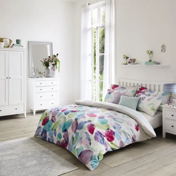 Triple Wardrobe with Drawers - White
