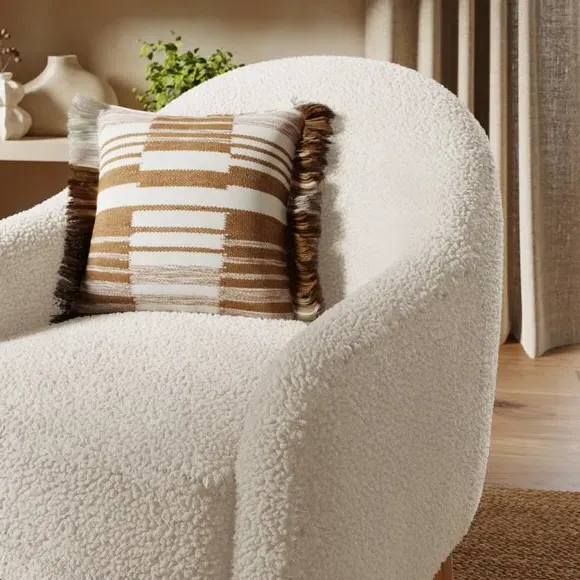 Tub Chair with Sherpa Upholstery - Ivory