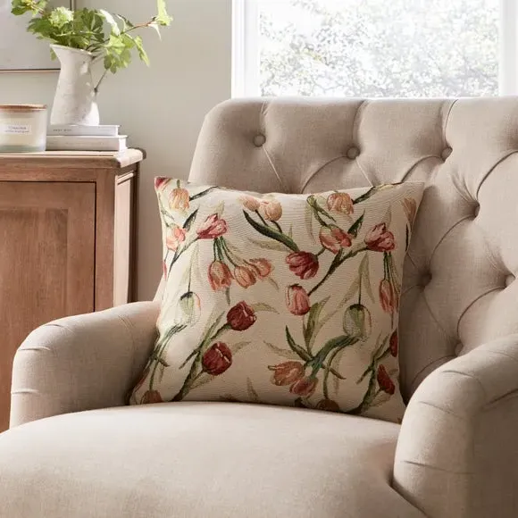 Tulip Cushion Cover with Zipper - Natural image