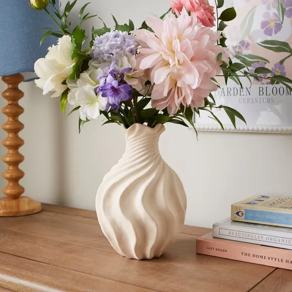 Twist Ceramic Vase - Cream image