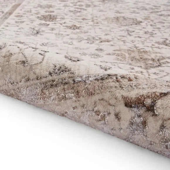 Vintage Area Rug with Metallic Effect - Brown