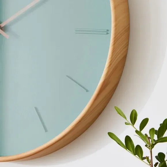 Wall Clock Analogue Display - Lilypad, Wood