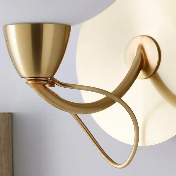Wall Light with Curved Arms - Gold, Brass