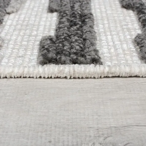 Washable Rug with Hi-Low Pile - Monochrome