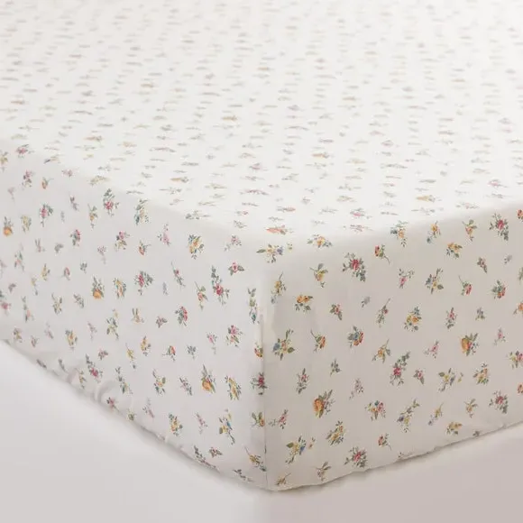 Watercolour Ditsy Fitted Sheet - Pink, Polycotton