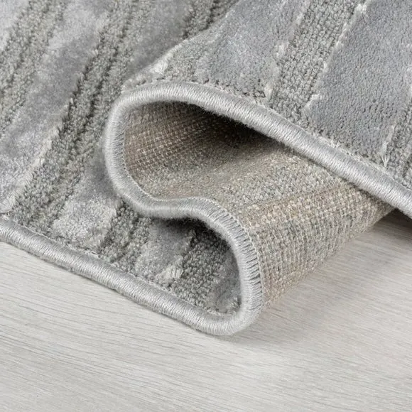 Wave Design Area Rug - Silver, Wool Blend