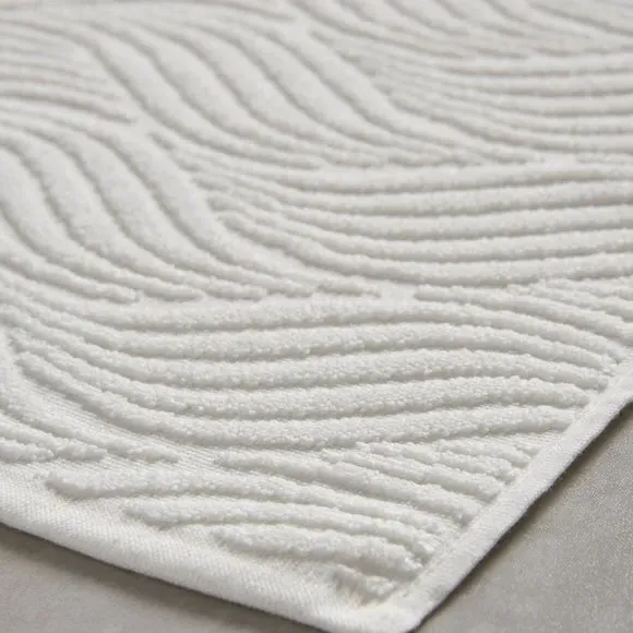 Wave Sculptured Bath Mat - Cream, Cotton