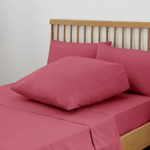 Wedge Pillowcase - Rhubarb, Cotton