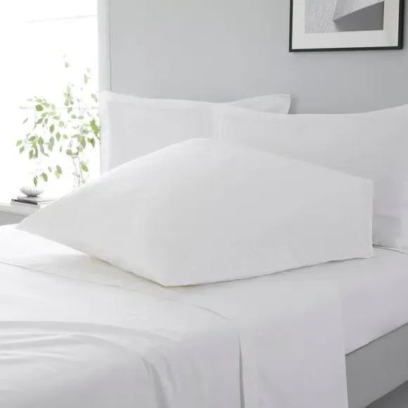 Wedge Pillowcase - White, Cotton